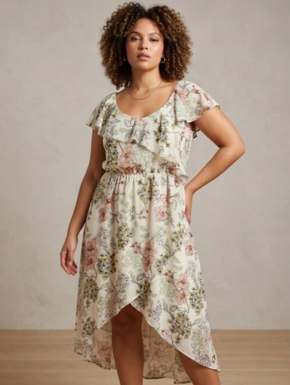 C Est.1946 Floral Scoop Neck Cream Pink Floral Pattern Flowly Plus Size 18/20WP